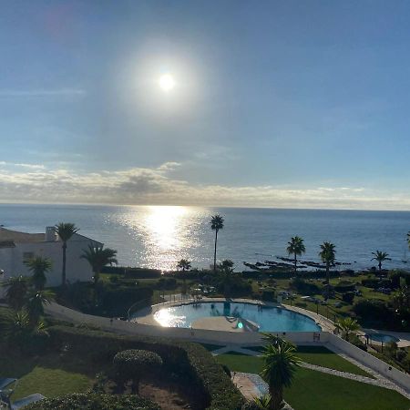 Miraflores Beachfront Penthouse Ситио-де-Калаонда Экстерьер фото