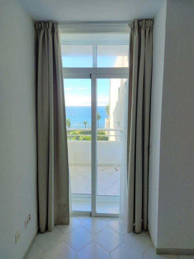 Miraflores Beachfront Penthouse Ситио-де-Калаонда Экстерьер фото